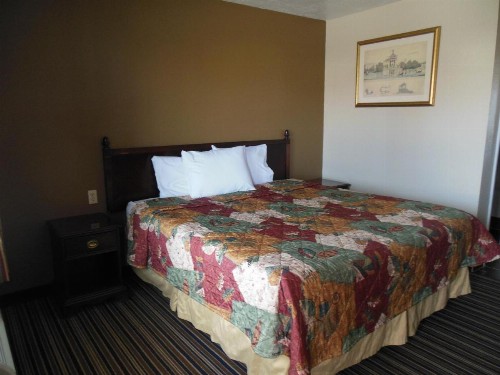Route 66 Inn - image 28