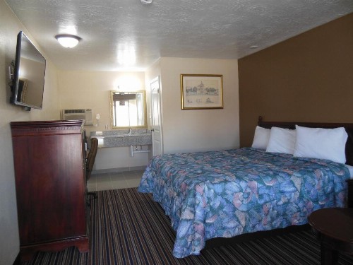 Route 66 Inn - image 41