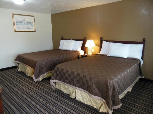 Route 66 Inn - image 8