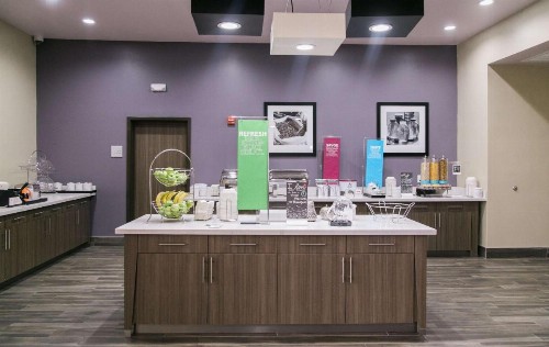Hampton Inn & Suites Amarillo East - image 8