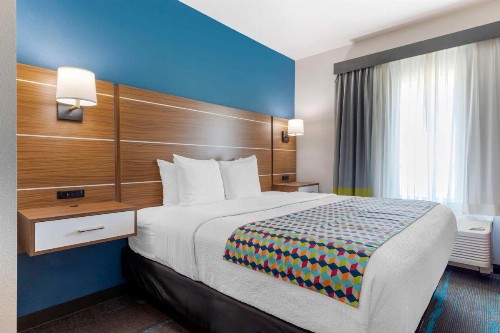 Best Western Plus Medical Center - image 10