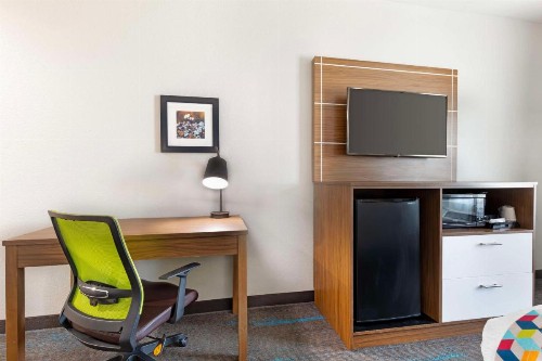 Best Western Plus Medical Center - image 5