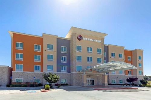 Best Western Plus Medical Center - image 9