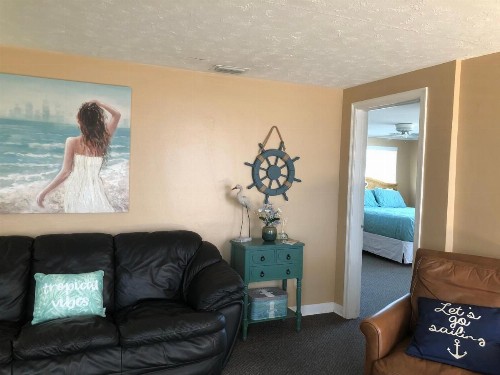 The Surf Beach Motel - image 2