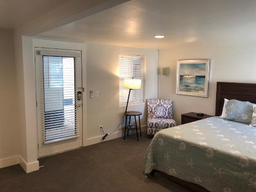 The Surf Beach Motel - image 6