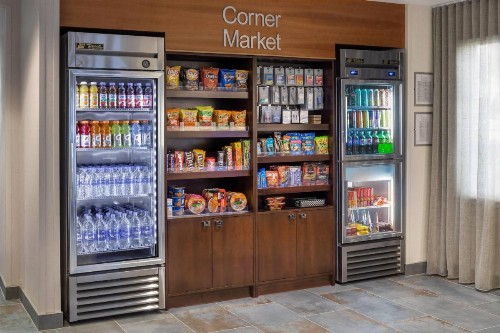 Fairfield Inn and Suites by Marriott Napa American Canyon - image 2