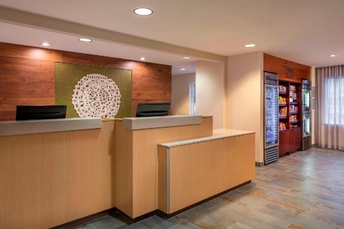 Fairfield Inn and Suites by Marriott Napa American Canyon - image 7