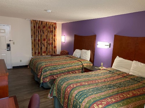 Briarwood Inn - image 19