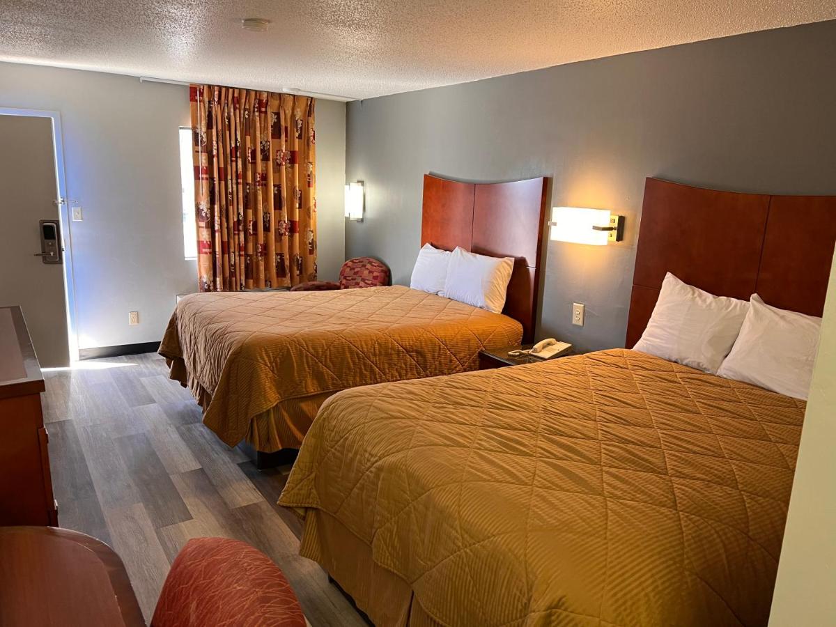 Briarwood Inn - image 4