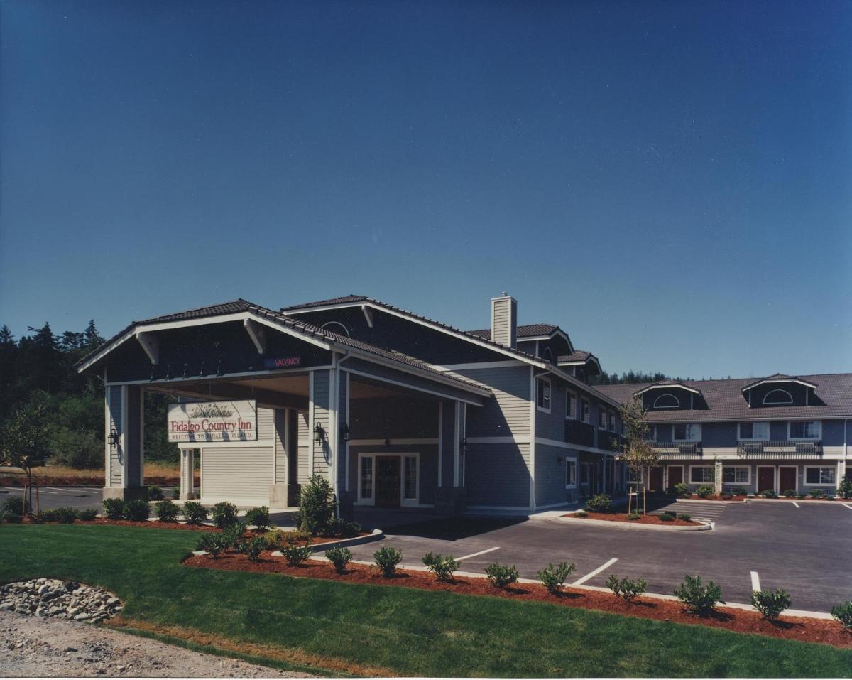 Fidalgo Country Inn - main image