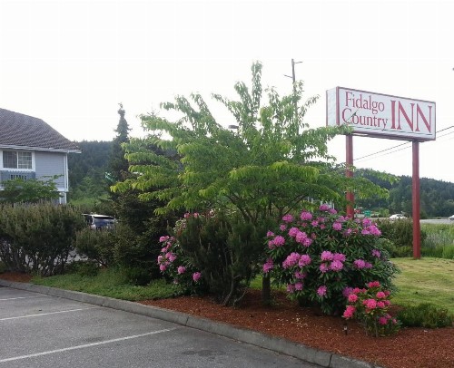 Fidalgo Country Inn - image 32