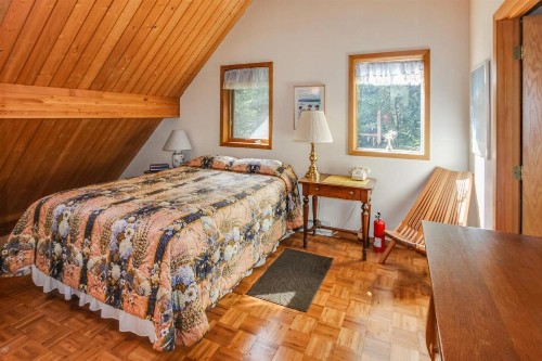 Meadowwood Cottage - image 2