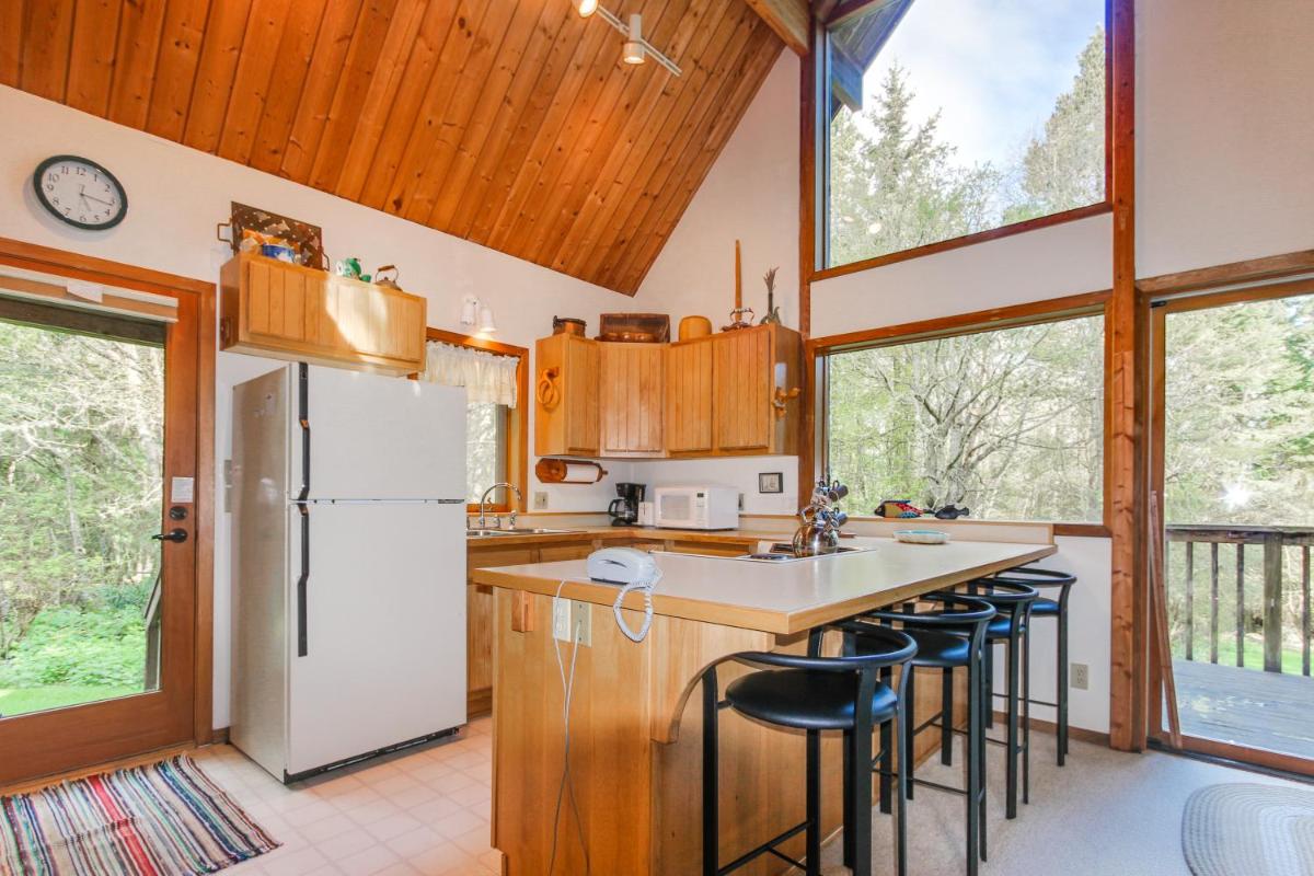 Meadowwood Cottage - image 4