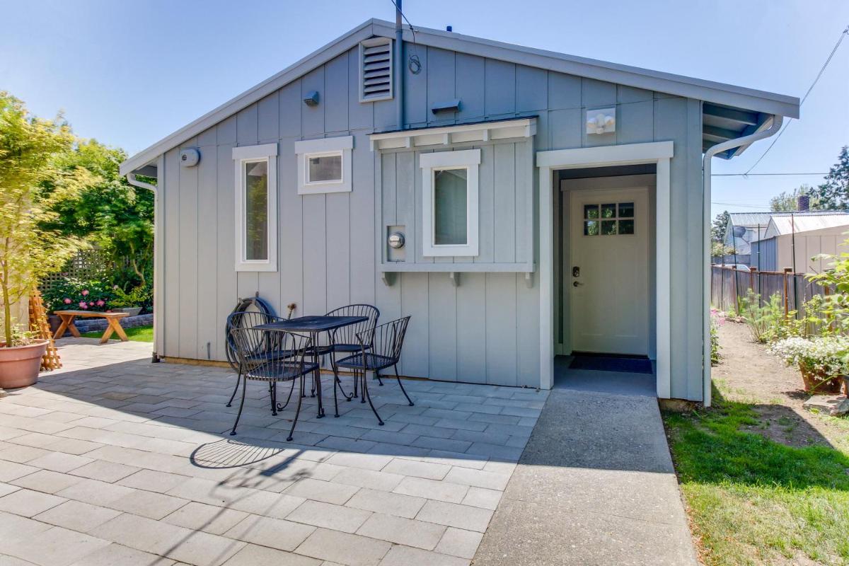 Cultural Cottage in Old Town Anacortes - image 2