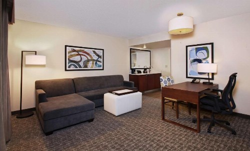Embassy Suites Anaheim - North - image 13
