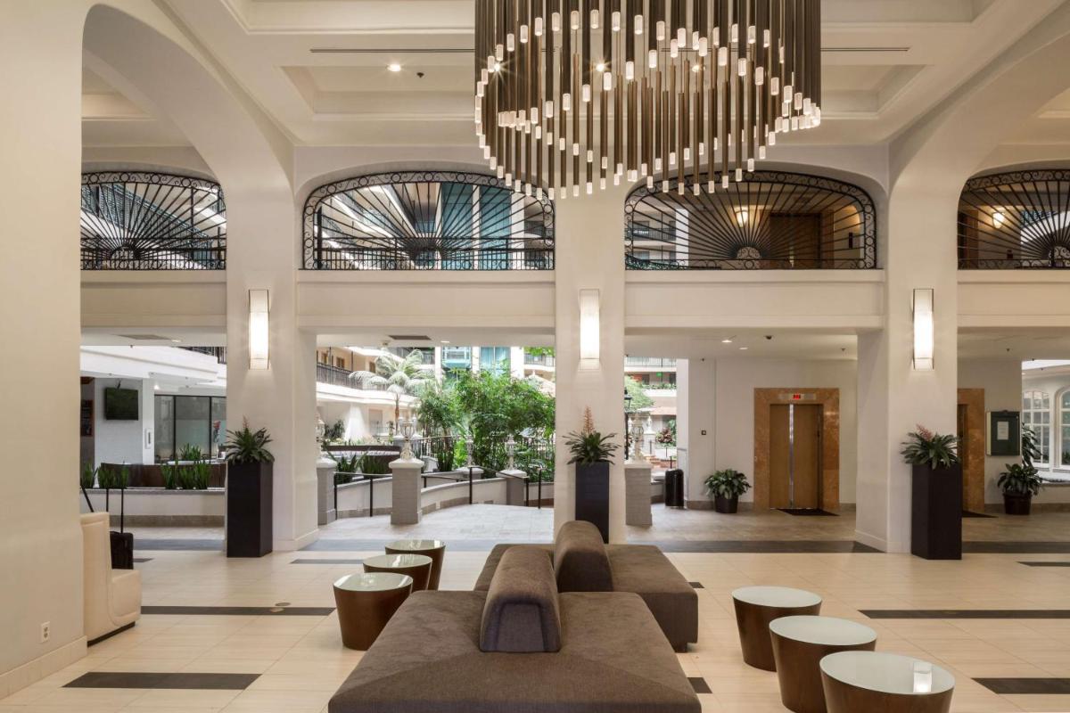 Embassy Suites Anaheim - North - image 4