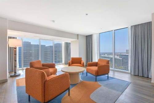 Hilton Anaheim - image 44