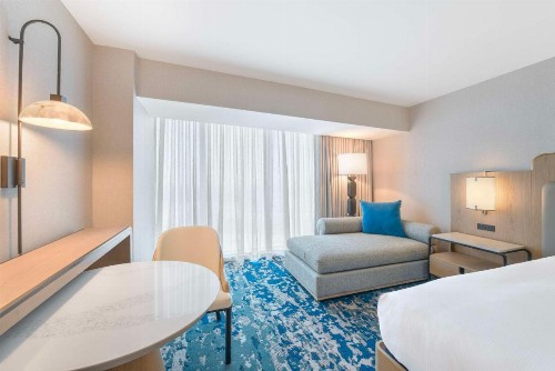 Hilton Anaheim - image 46