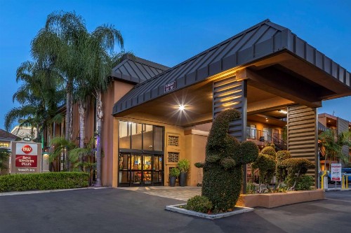 Best Western Plus Stovall's Inn - image 11
