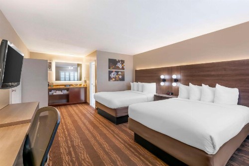 Best Western Plus Stovall's Inn - image 19