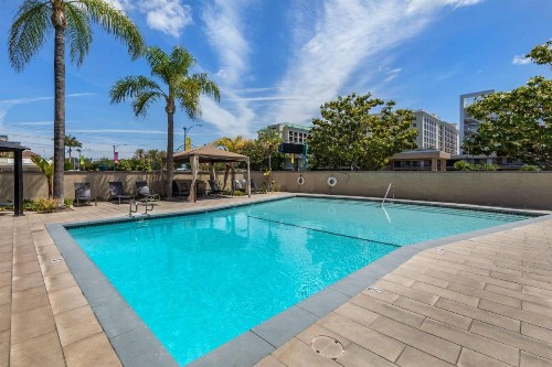 Best Western Plus Stovall's Inn - image 2