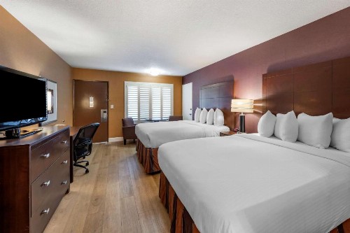 Best Western Plus Stovall's Inn - image 32
