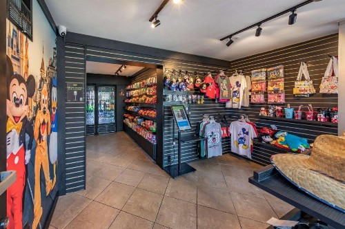 Best Western Plus Stovall's Inn - image 4
