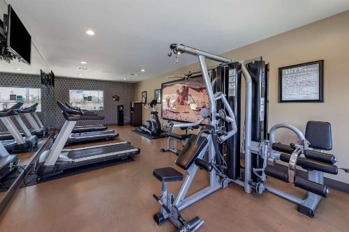 Best Western Plus Stovall's Inn - image 7