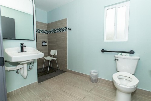 Magnolia Tree Hotel-Maingate/Anaheim Convention Center - image 3