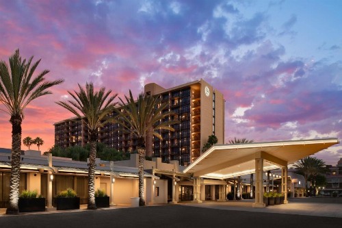 Sheraton Park Hotel at the Anaheim Resort - image 19