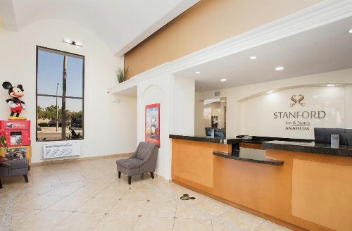 Stanford Inn & Suites Anaheim - image 11