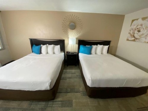 Stanford Inn & Suites Anaheim - image 27