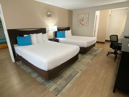 Stanford Inn & Suites Anaheim - image 34