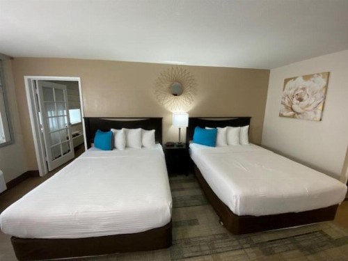 Stanford Inn & Suites Anaheim - image 35