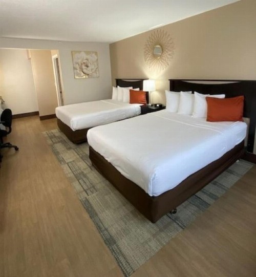 Stanford Inn & Suites Anaheim - image 43