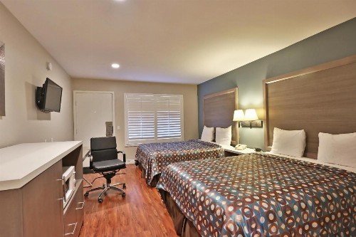 Hotel 414 Anaheim - image 27