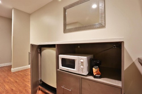 Hotel 414 Anaheim - image 42