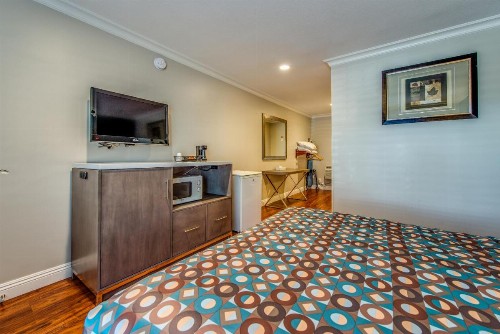 Hotel 414 Anaheim - image 46