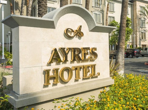 Ayres Hotel Anaheim - image 30