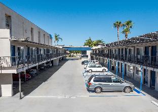 Motel 6-Anaheim CA - Convention Center - image 5