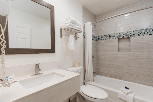 Americas Best Value Inn & Suites Anaheim - image 28