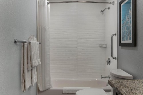Club Wyndham Dolphin's Cove - image 30