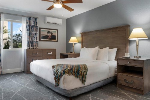 Club Wyndham Dolphin's Cove - image 40
