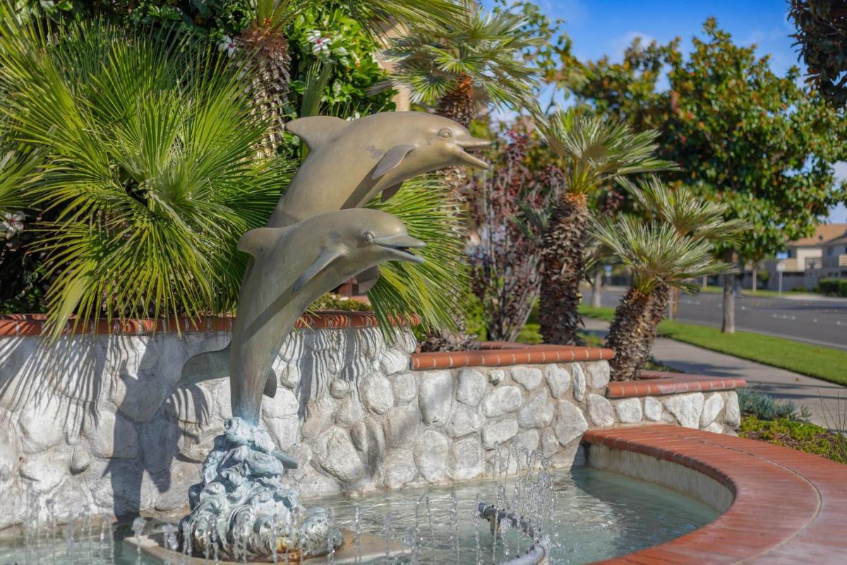 Club Wyndham Dolphin's Cove - image 5