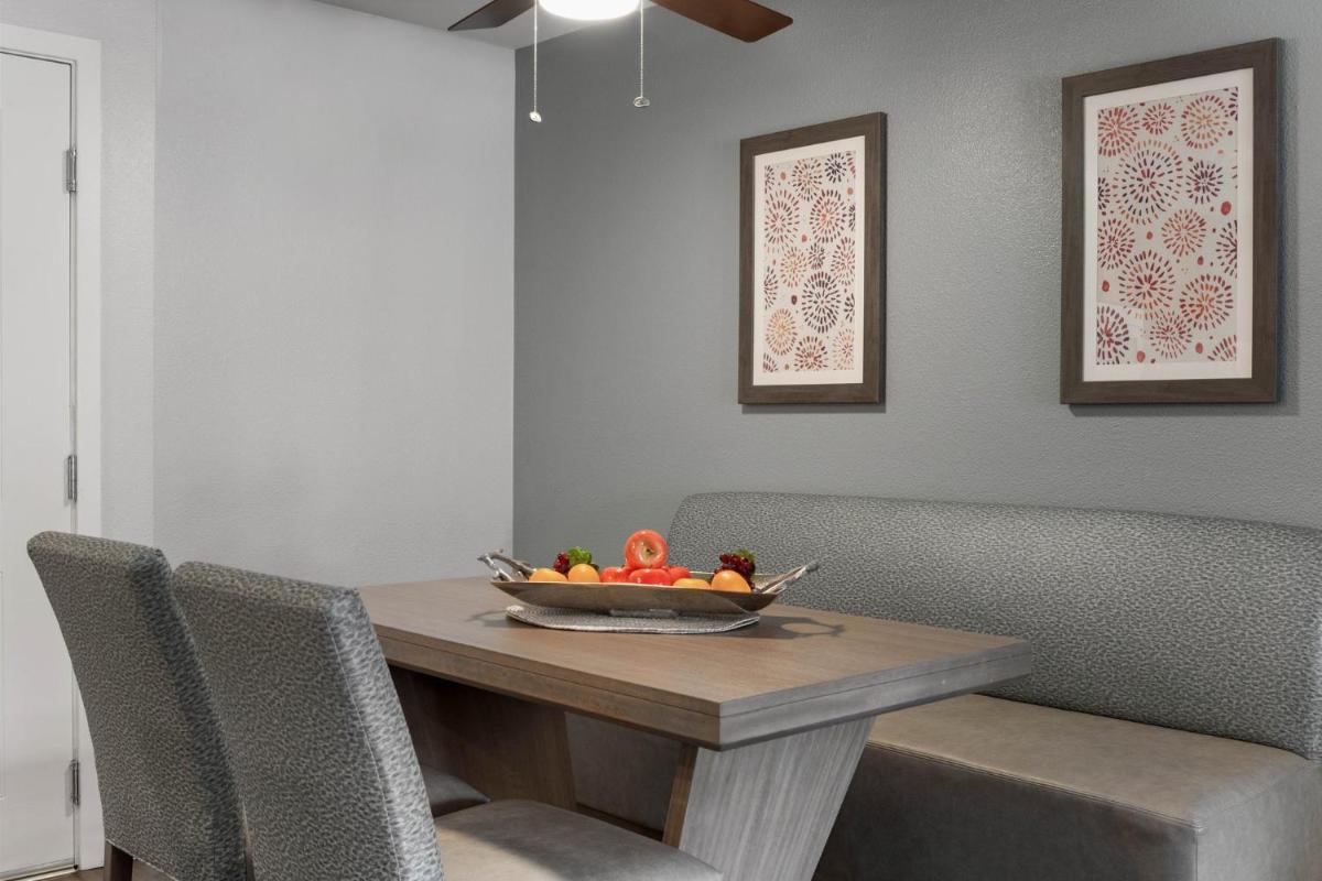 Club Wyndham Dolphin's Cove - image 7