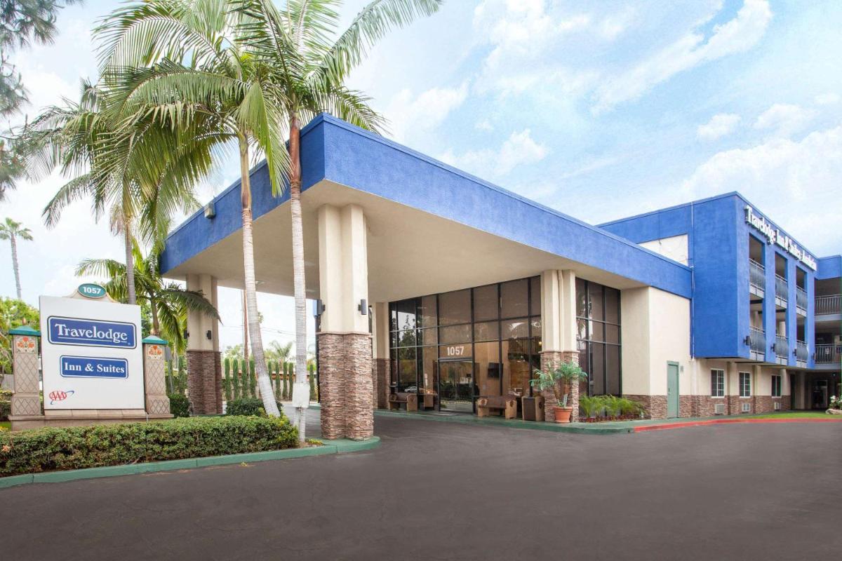 Travelodge Inn & Suites by Wyndham Anaheim on Disneyland Dr - image 2