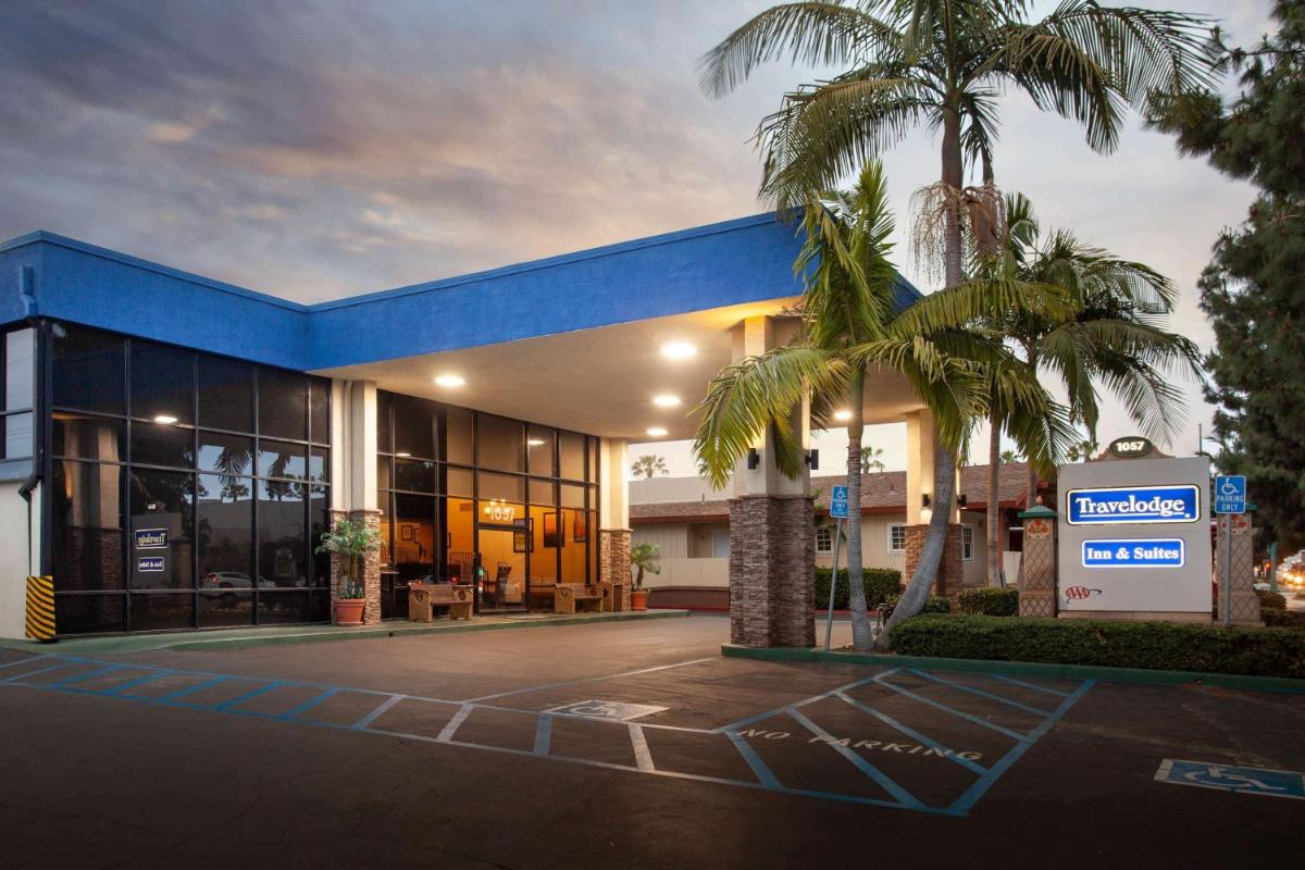 Travelodge Inn & Suites by Wyndham Anaheim on Disneyland Dr - image 3