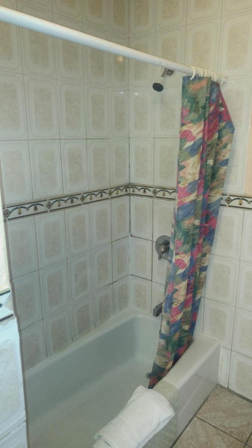 Riviera Motel - image 24