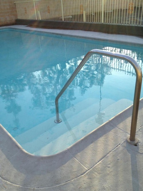 Riviera Motel - image 7