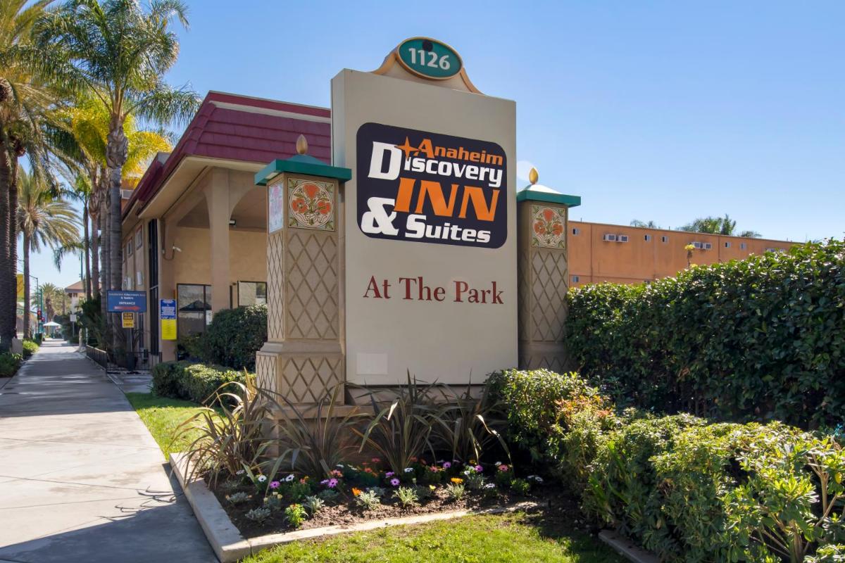 Anaheim Discovery Inn and Suites - main image